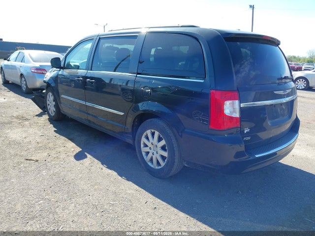 Chrysler Town & Country Touring