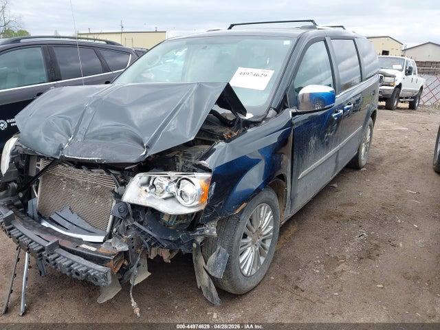 Chrysler Town & Country Limited