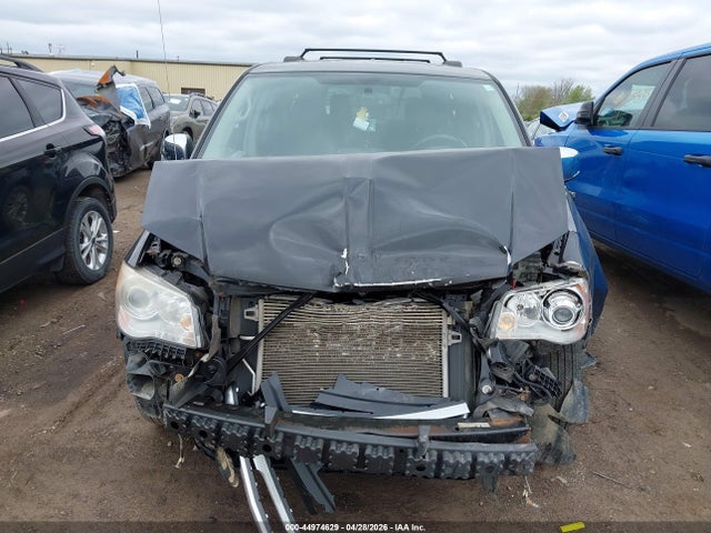 Chrysler Town & Country Limited