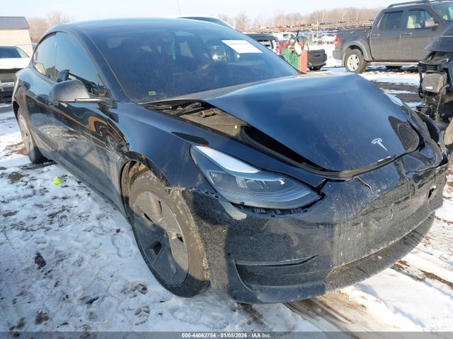 Salvage Tesla Model 3 Image