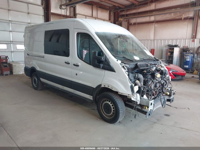 Salvage Ford Transit Image