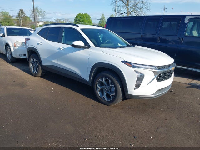 Salvage Chevrolet Trax Image