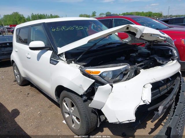 Salvage Kia Soul Image
