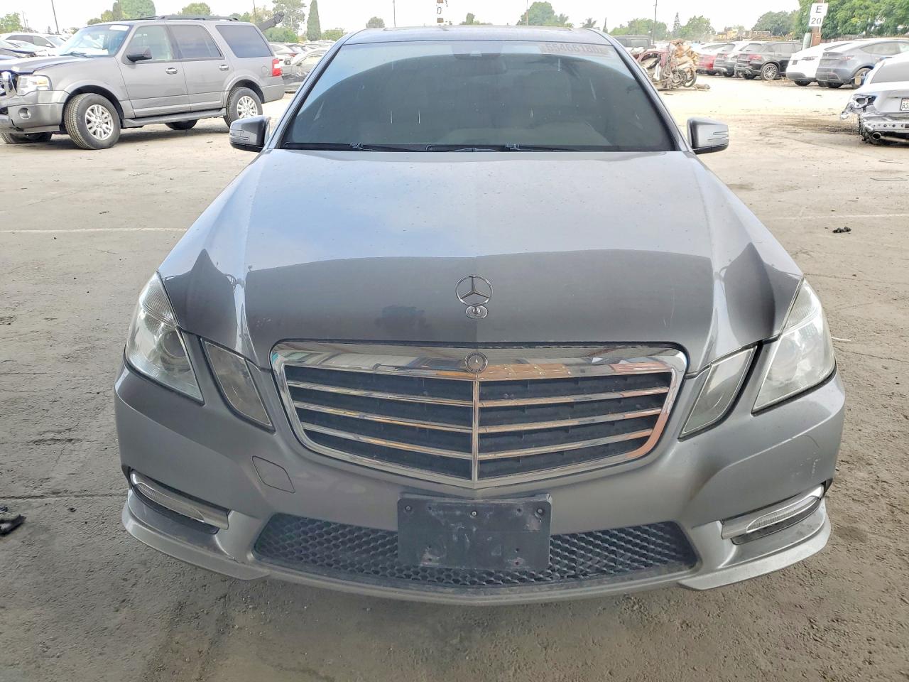 Mercedes-Benz E-Class 350