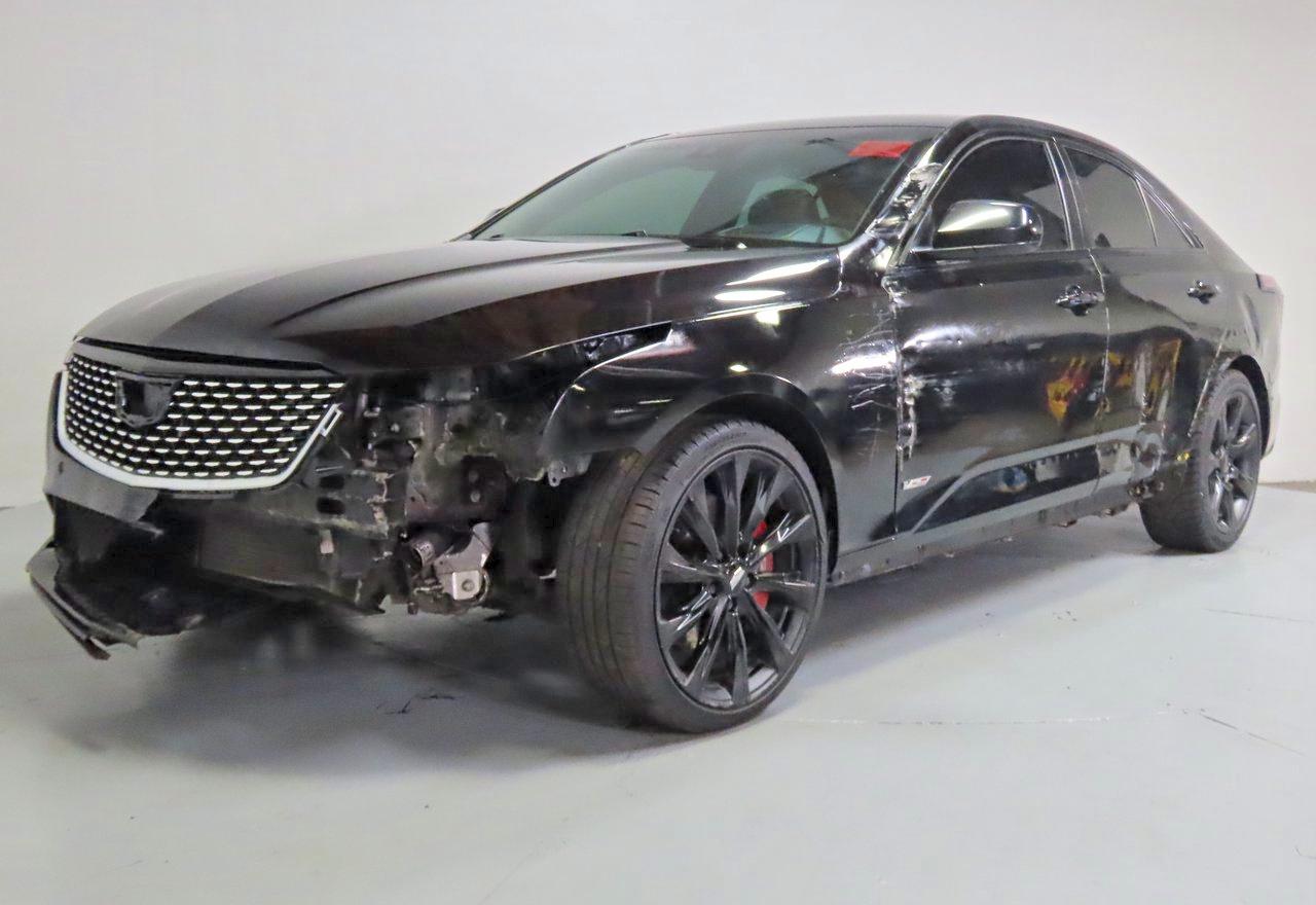 Cadillac CT4