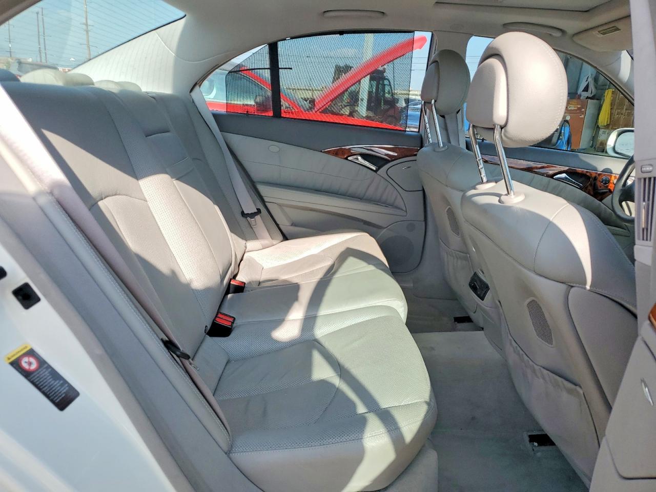 Mercedes-Benz E-Class 500
