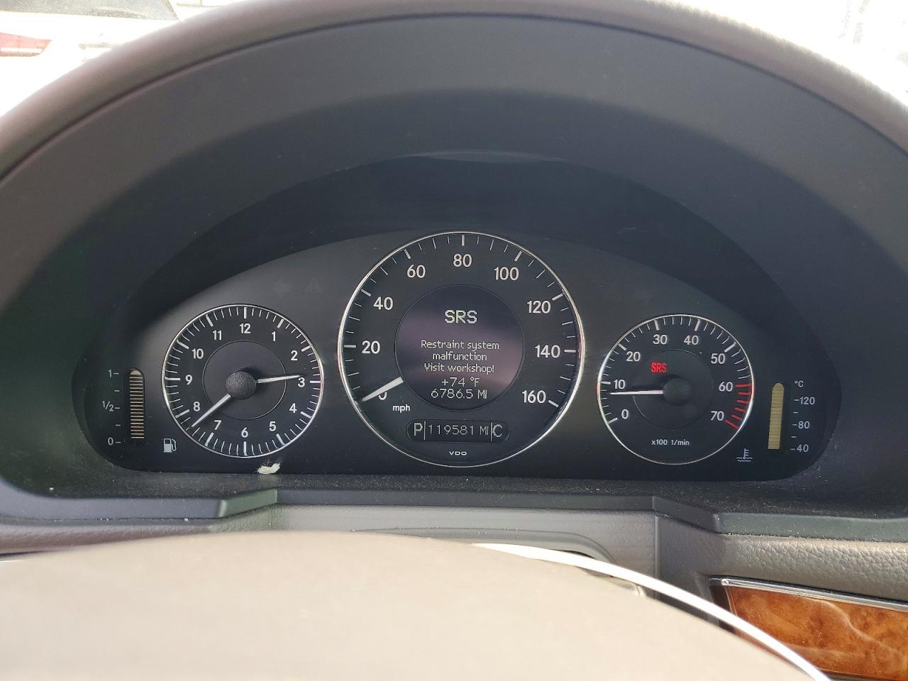 Mercedes-Benz E-Class 500