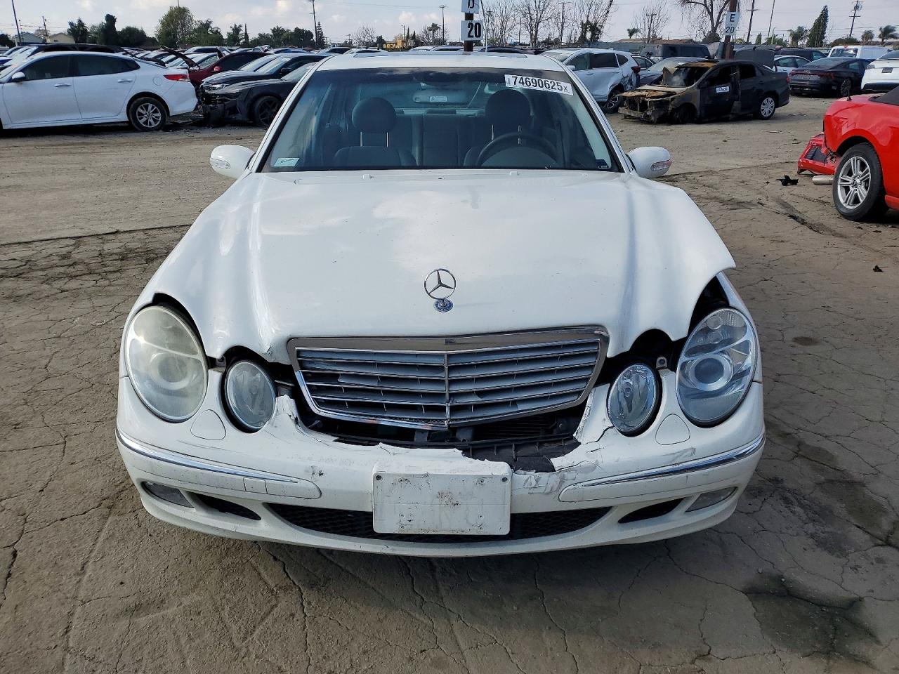 Mercedes-Benz E-Class 500