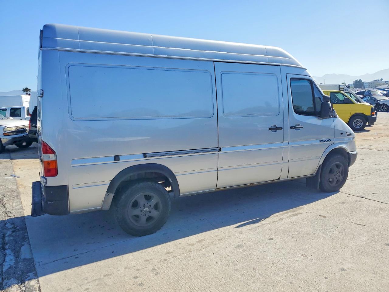 Dodge Sprinter 2500