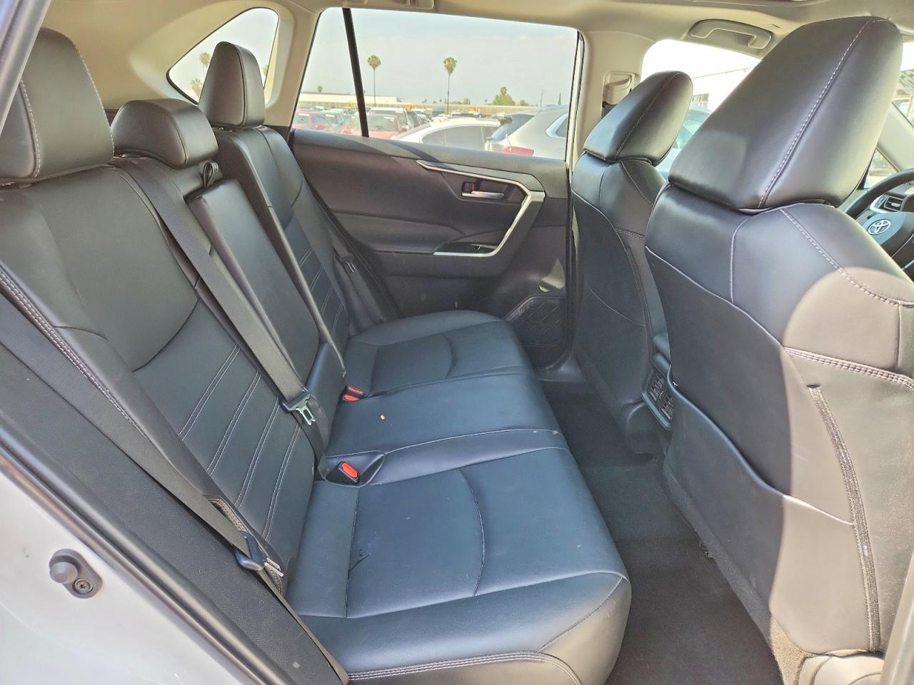 Toyota RAV4 Xle Premium