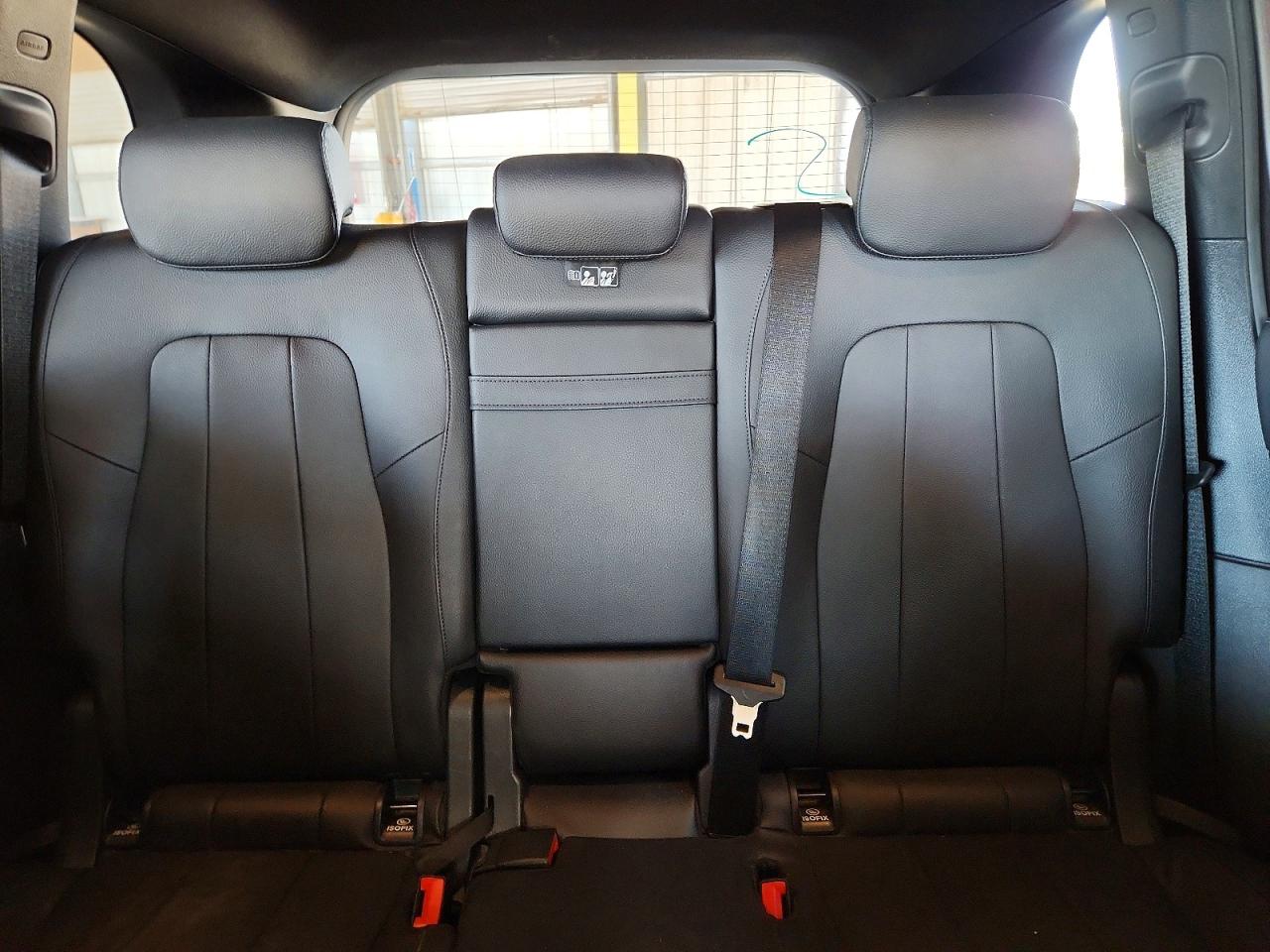 Mercedes-Benz GLB 250
