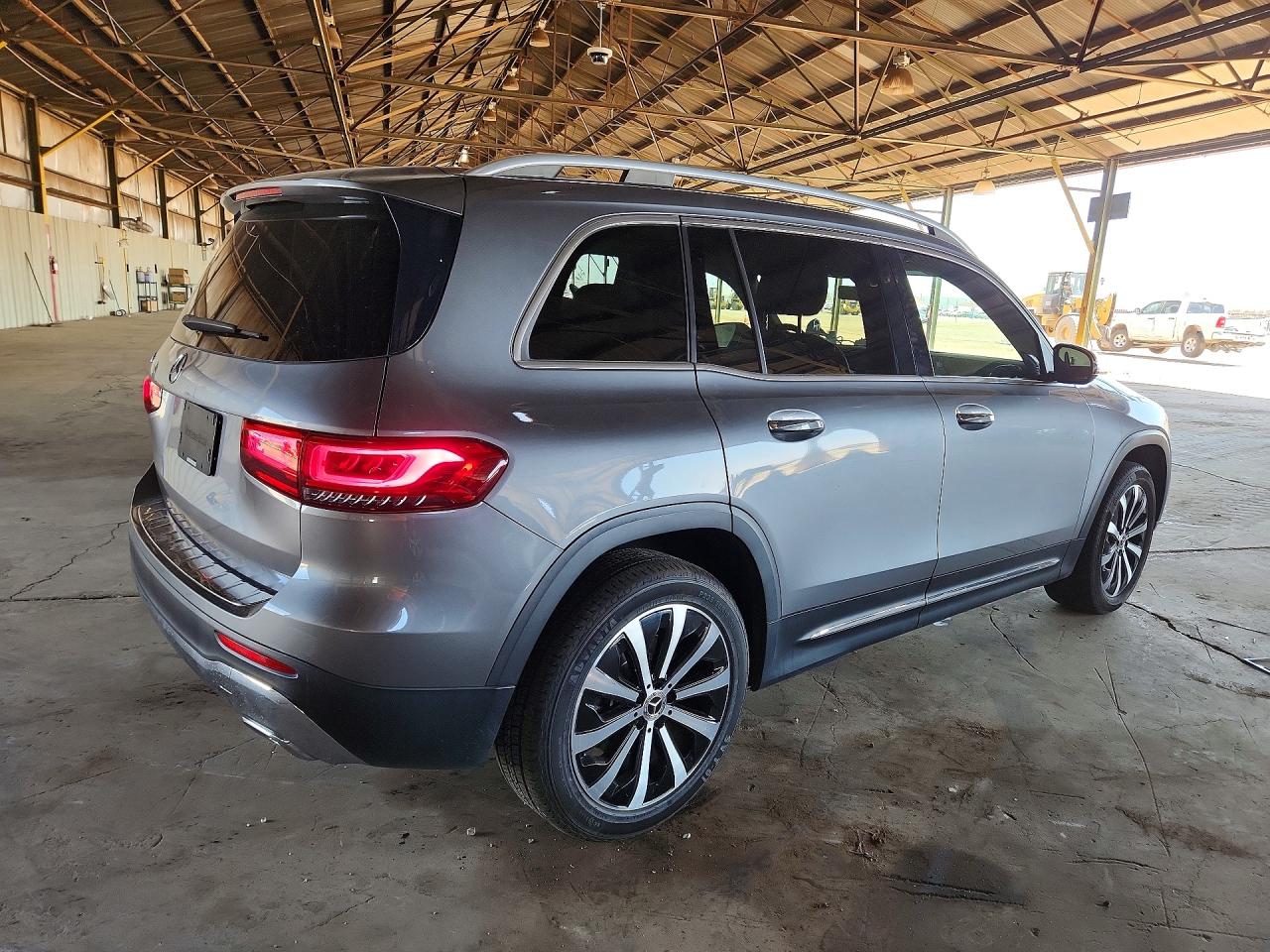 Mercedes-Benz GLB 250