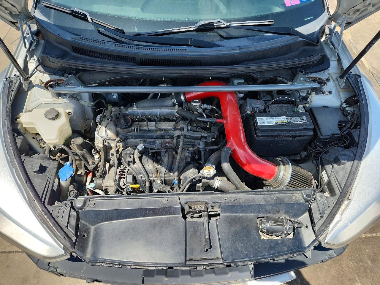 Hyundai VELOSTER Turbo