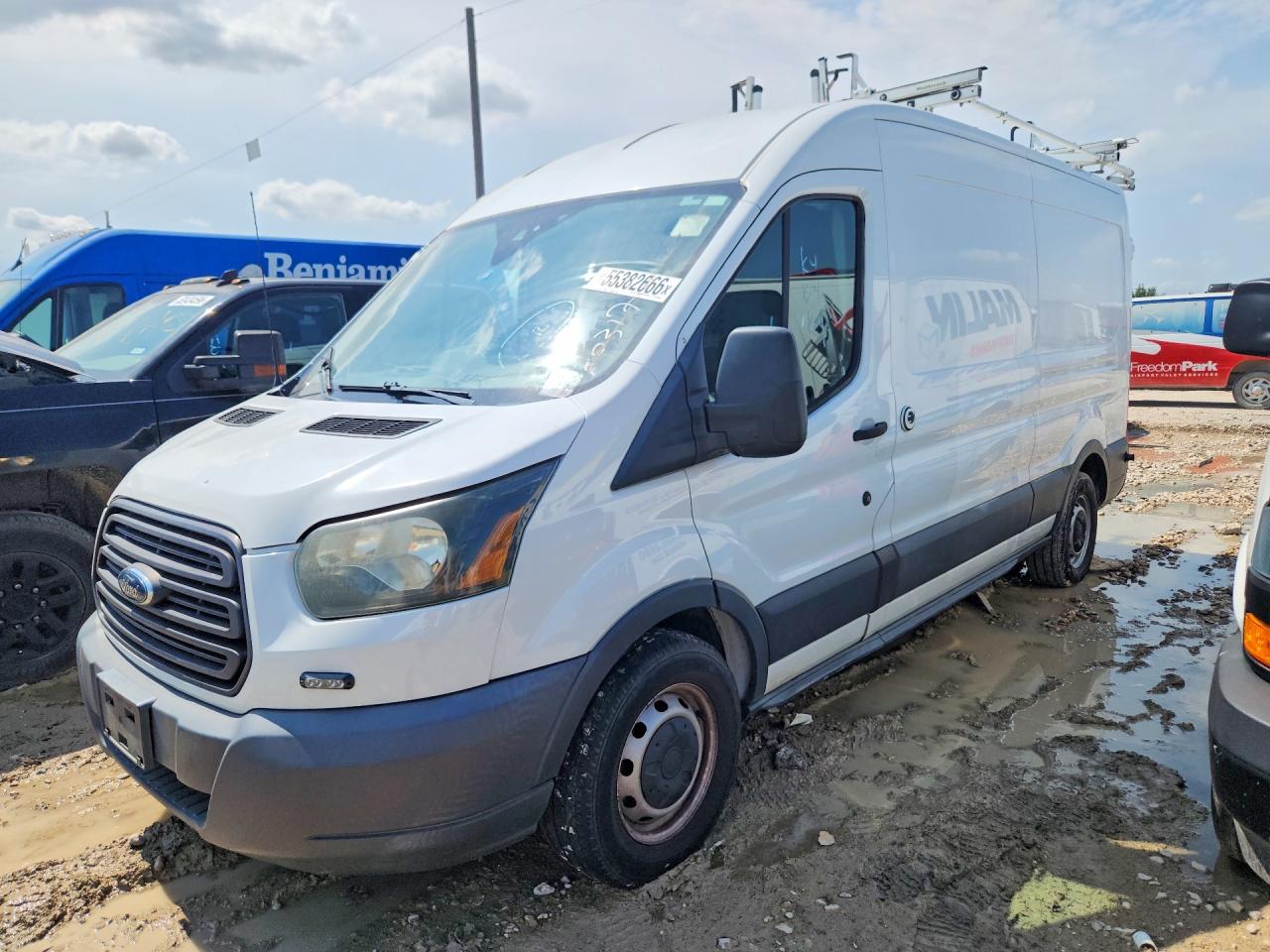 Salvage Ford Transit Image