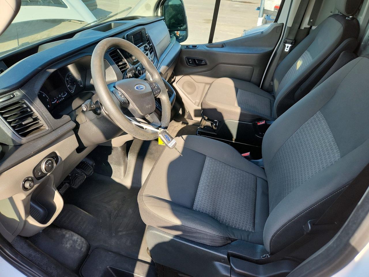 Ford Transit T-250