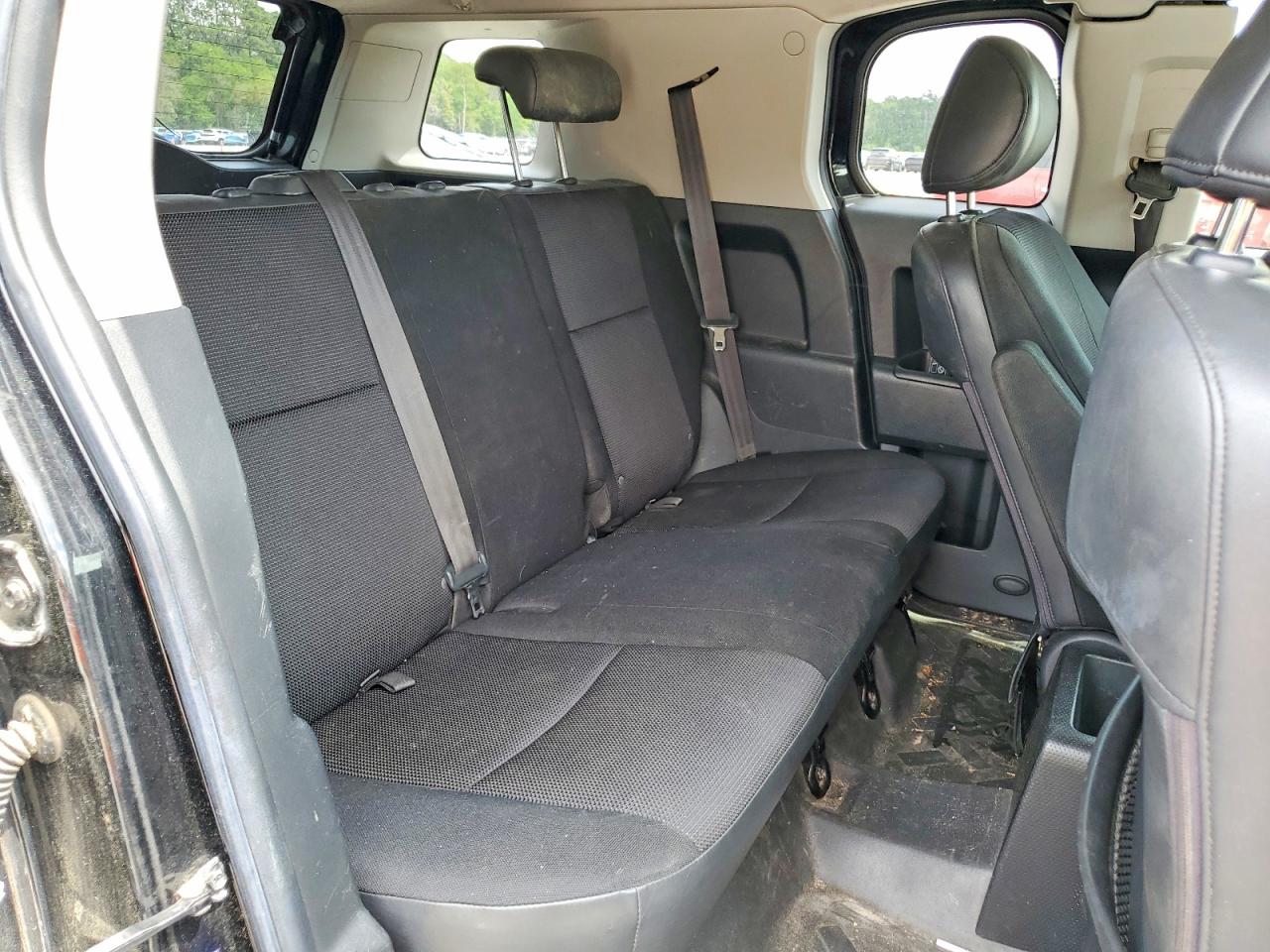 Toyota FJ Cruiser Base