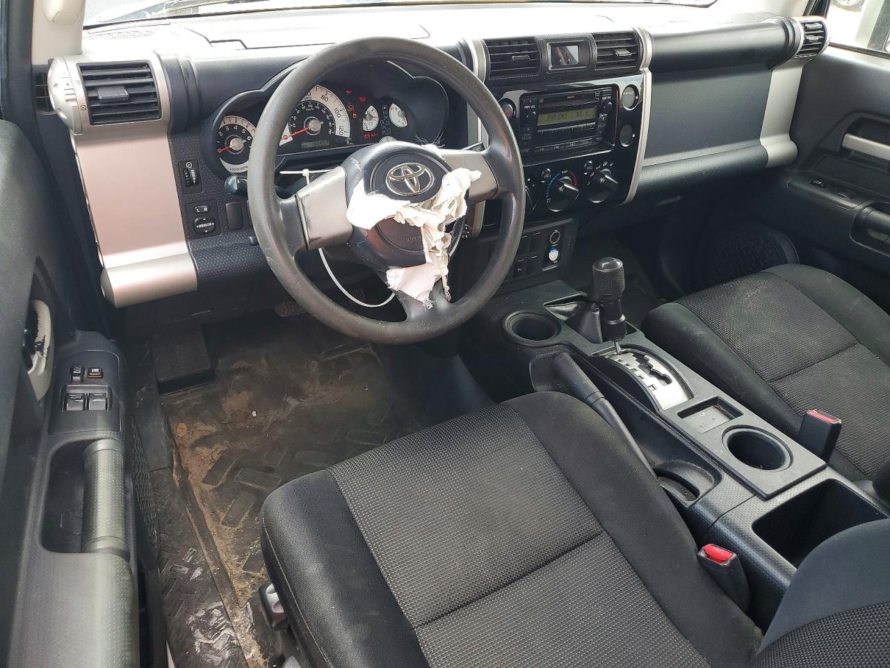 Toyota FJ Cruiser Base