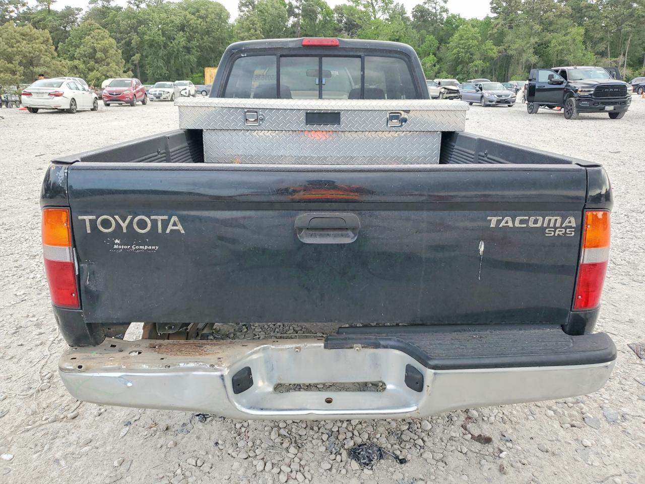 Toyota Tacoma Base