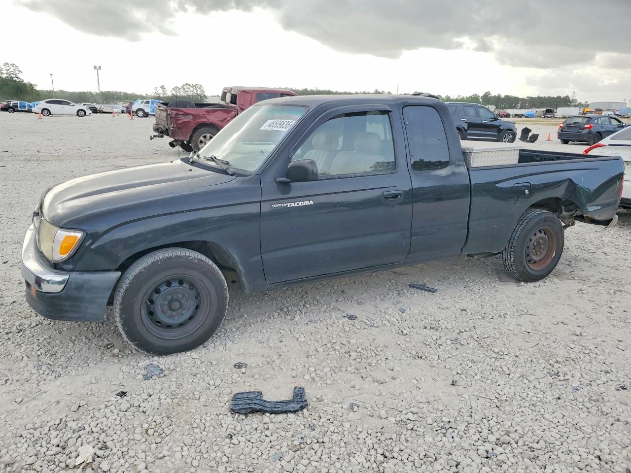 Salvage Toyota Tacoma Image