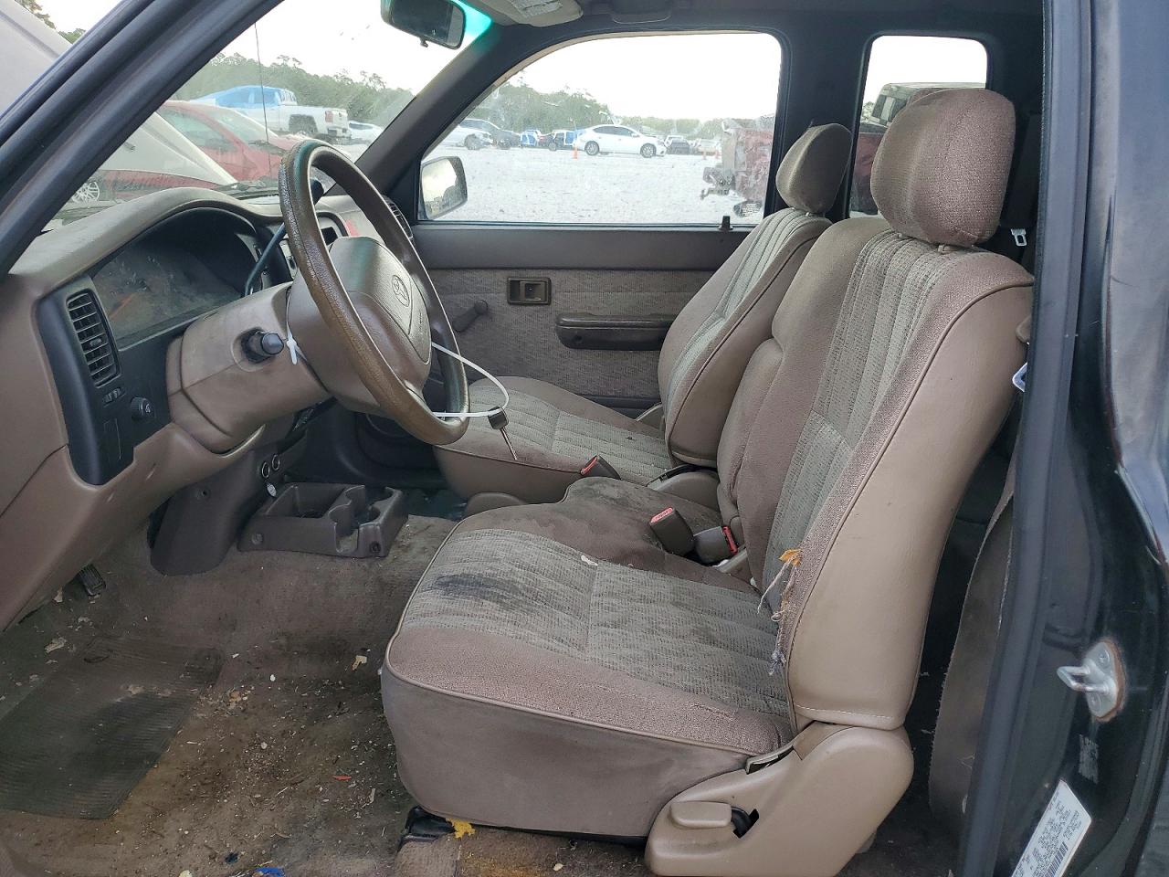 Toyota Tacoma Base