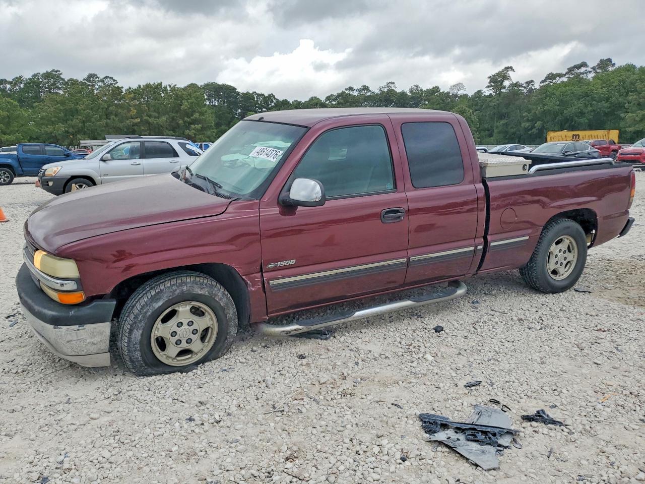 Salvage Chevrolet Silverado Image