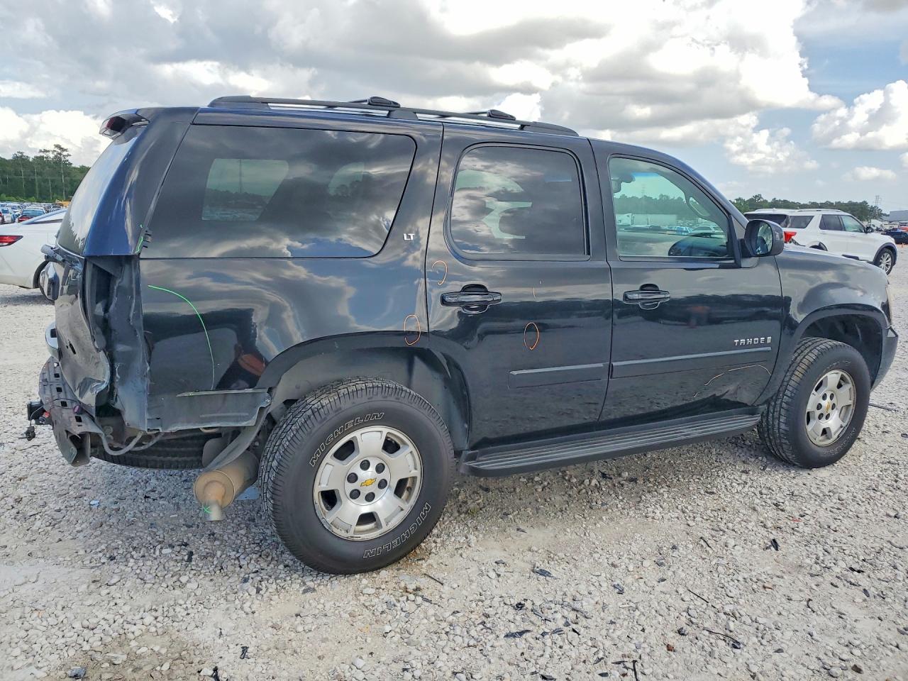 Chevrolet Tahoe C1500