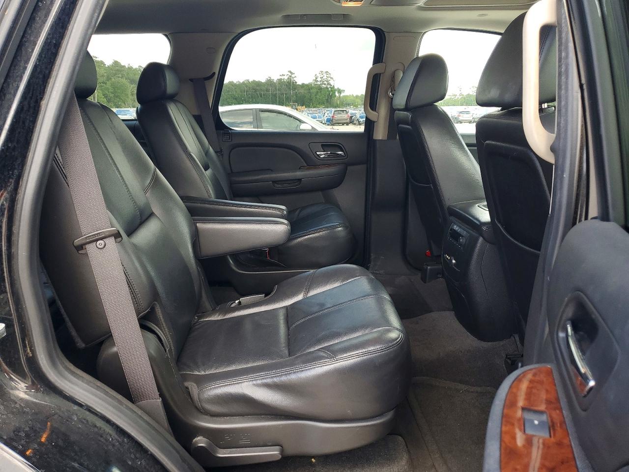 Chevrolet Tahoe C1500