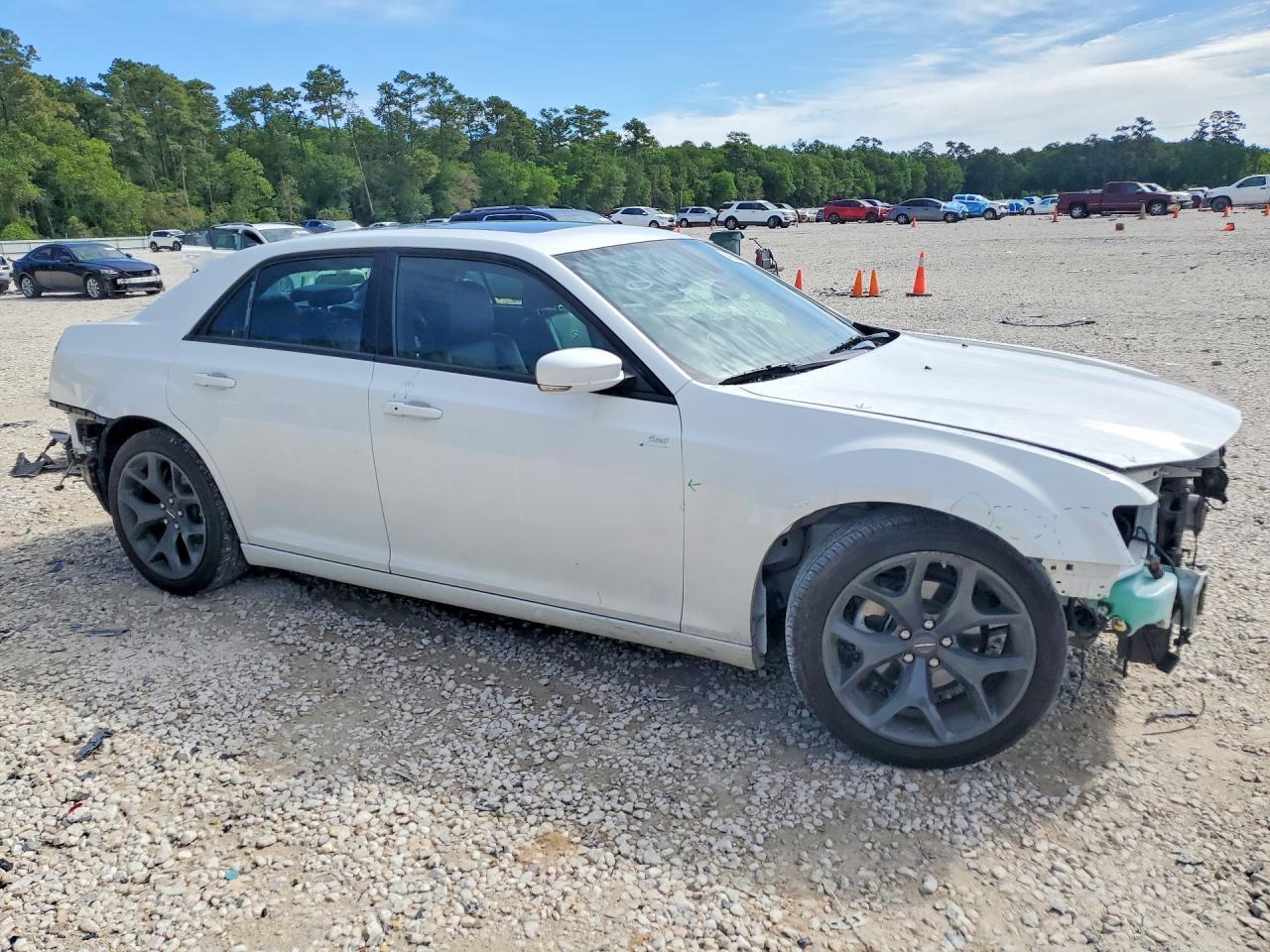 Chrysler 300 S