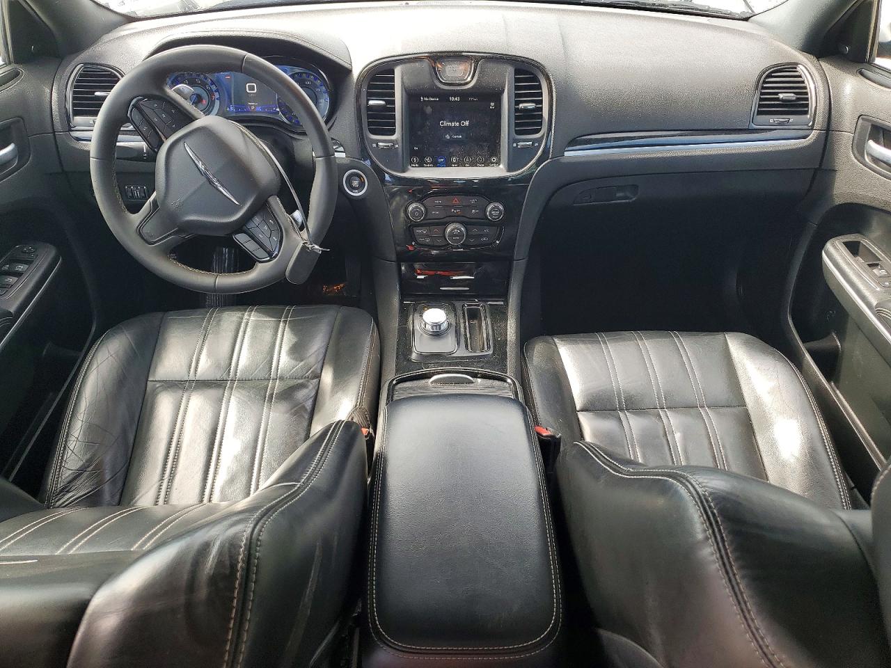 Chrysler 300 S