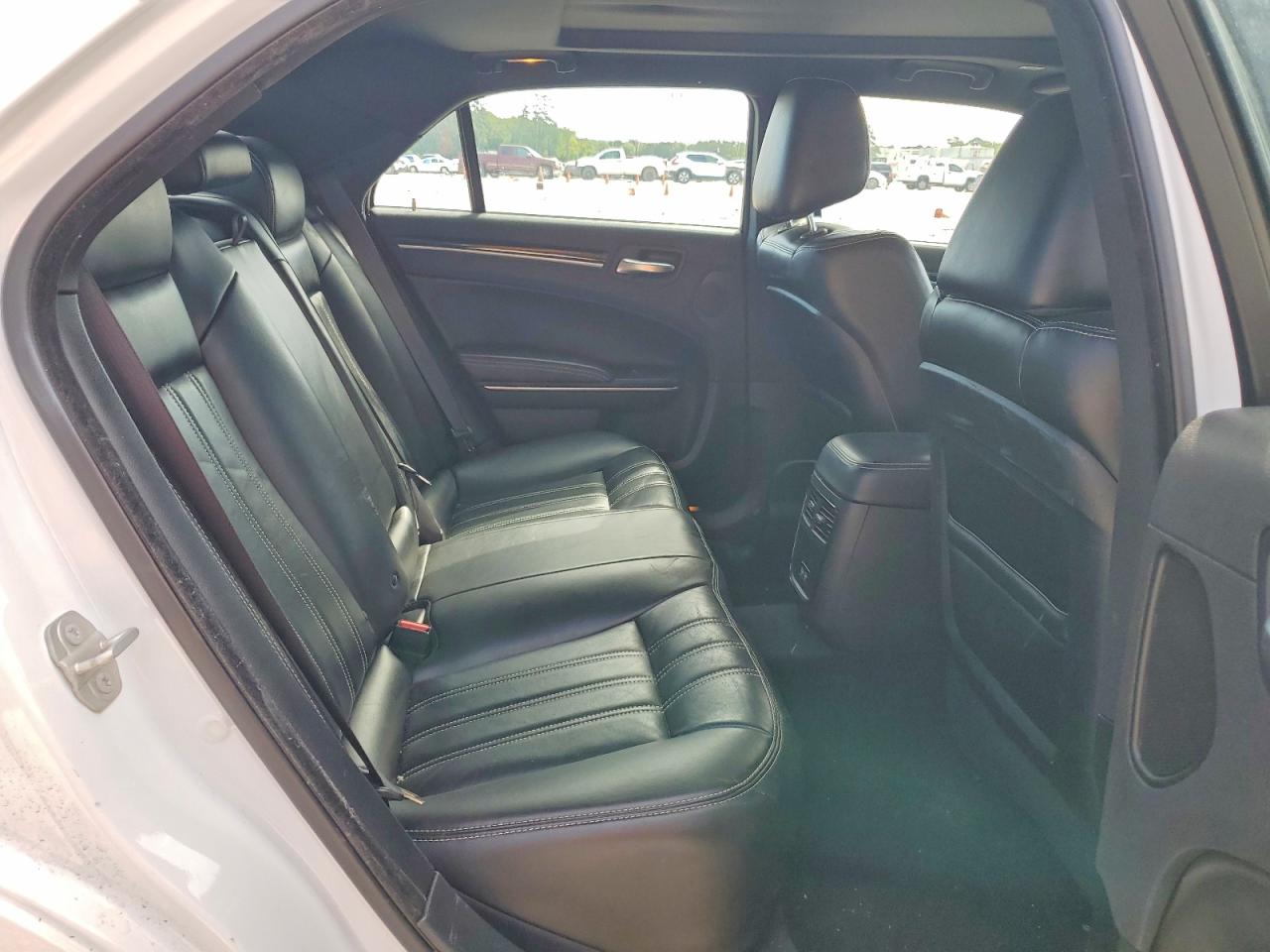 Chrysler 300 S