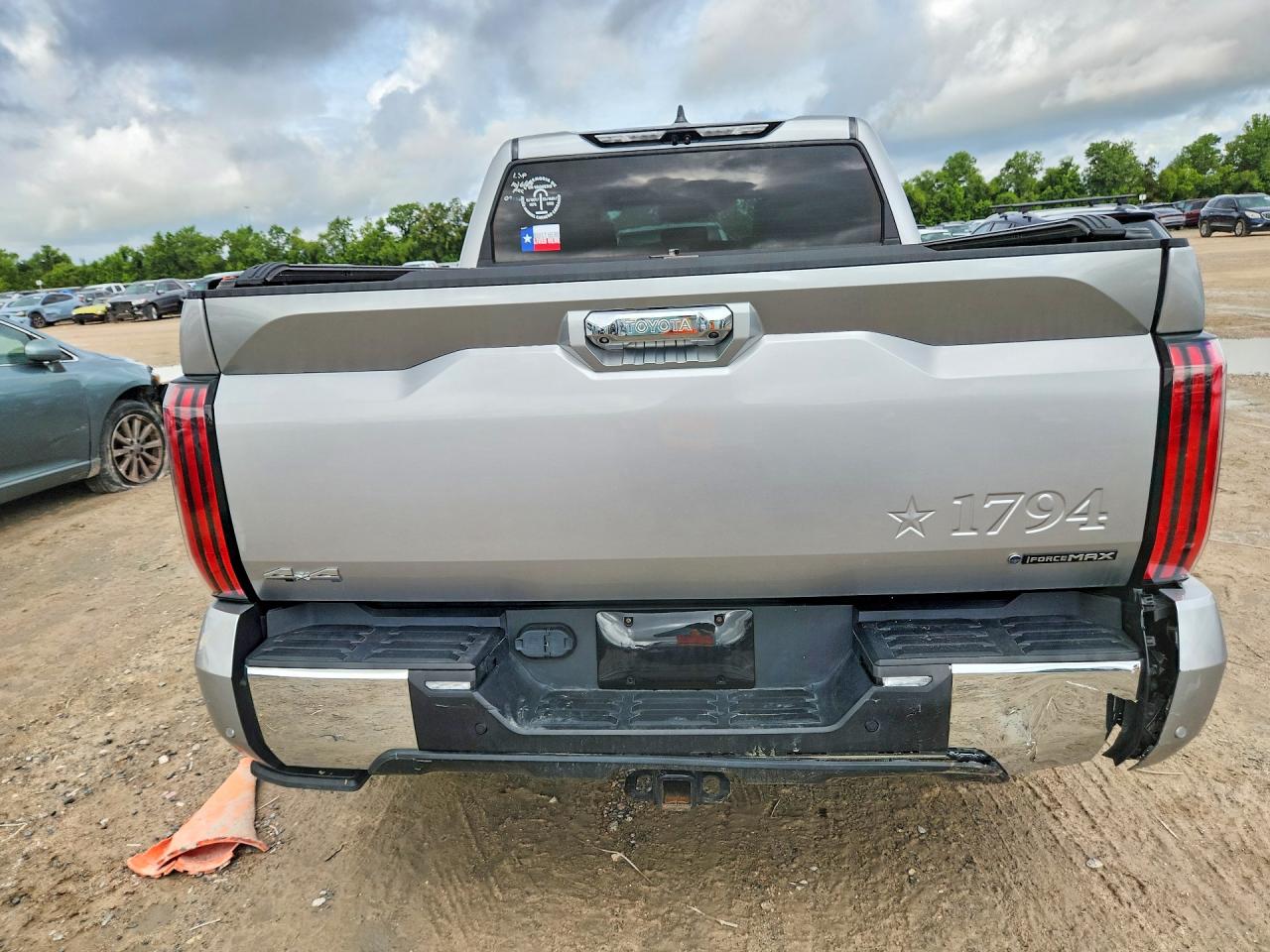 Toyota Tundra 1794 Edition Hv
