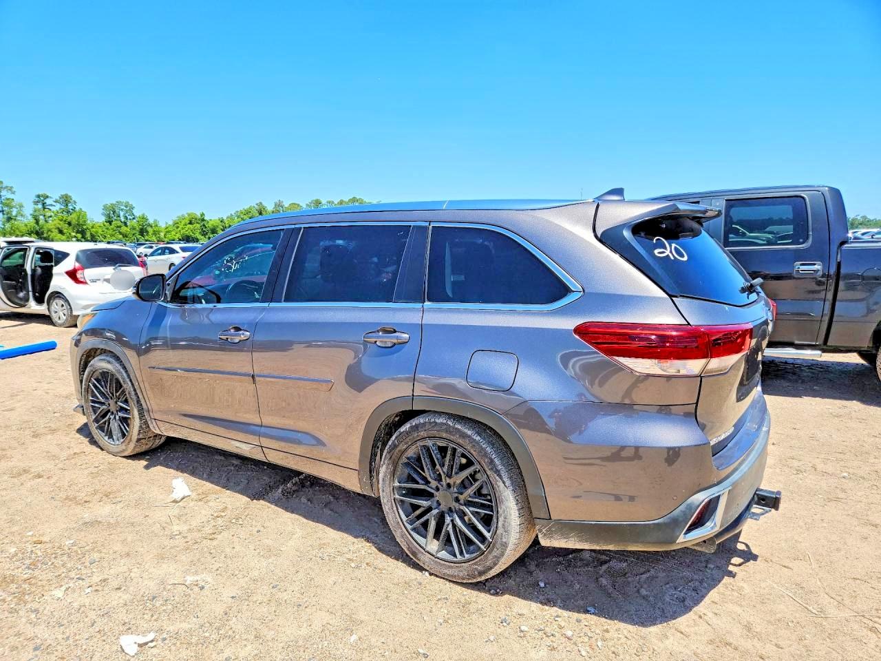 Toyota Highlander Limited