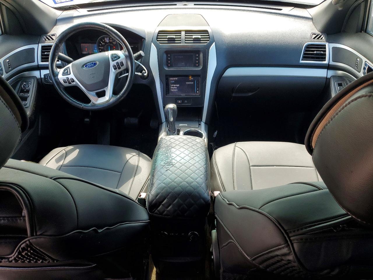 Ford Explorer Xlt