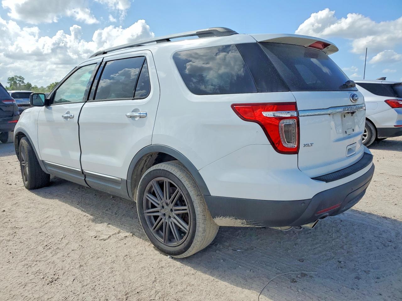Ford Explorer Xlt