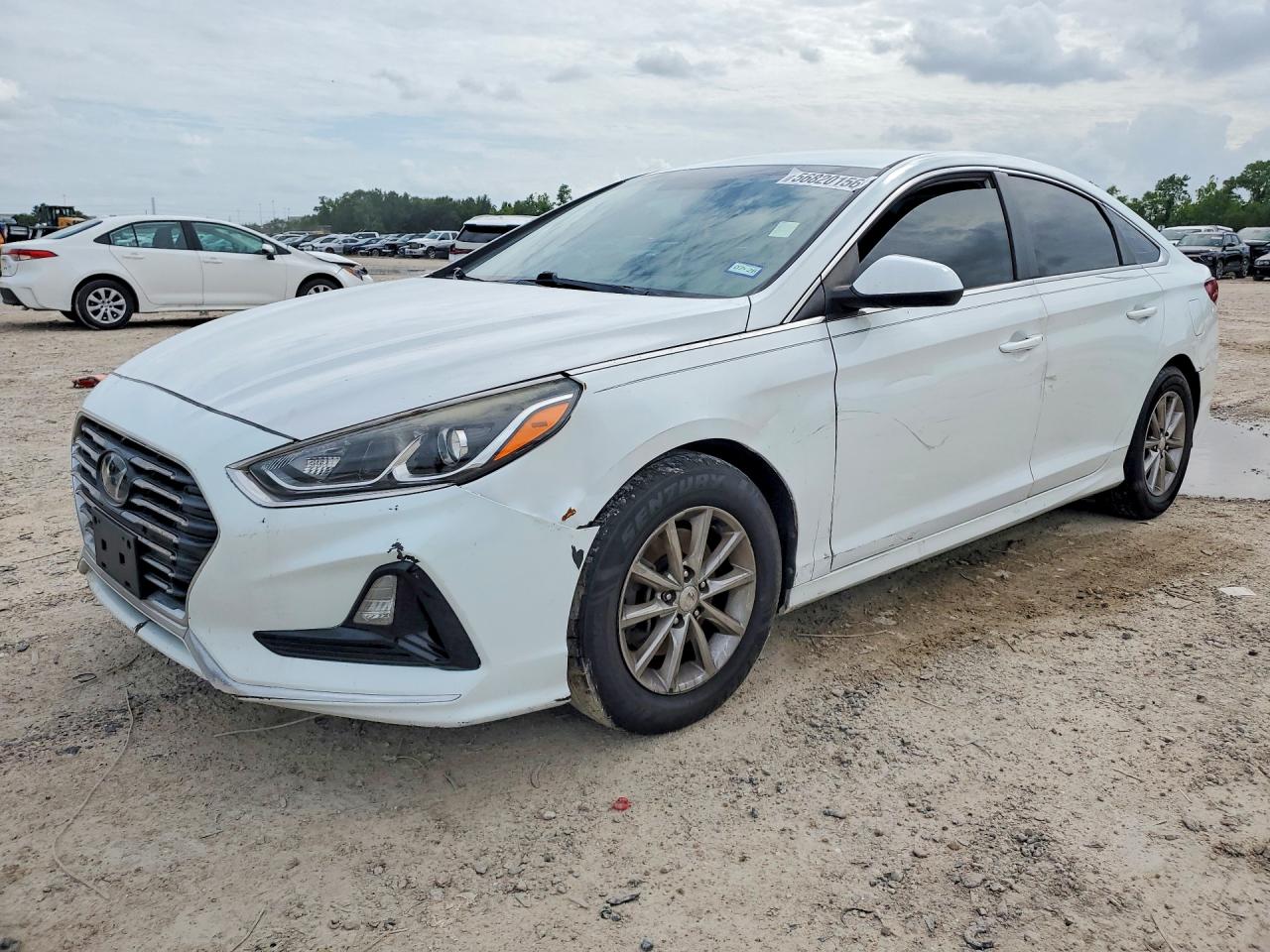 Salvage Hyundai SONATA Image