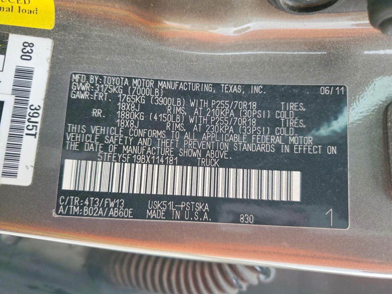 Toyota Tundra Crewmax Sr5