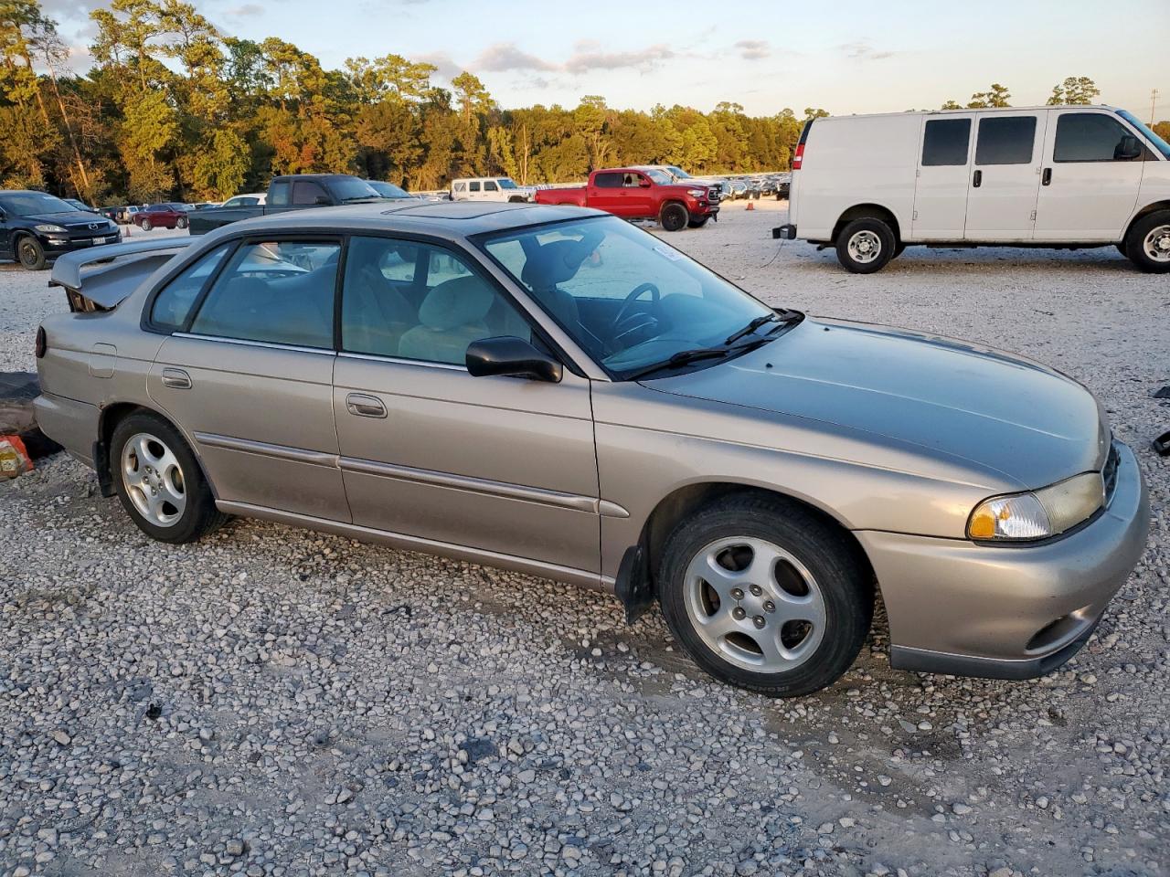 Subaru Legacy L