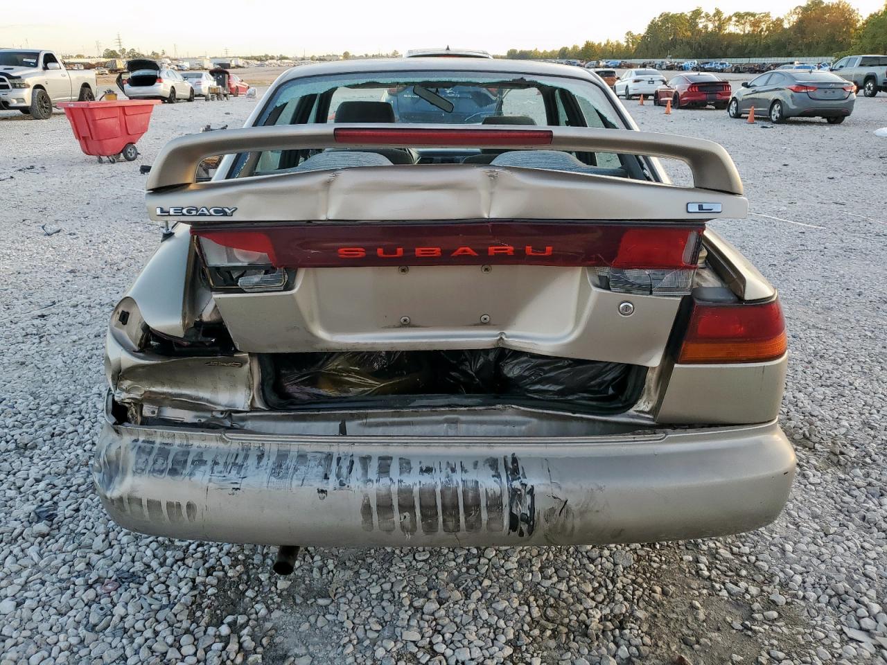 Subaru Legacy L