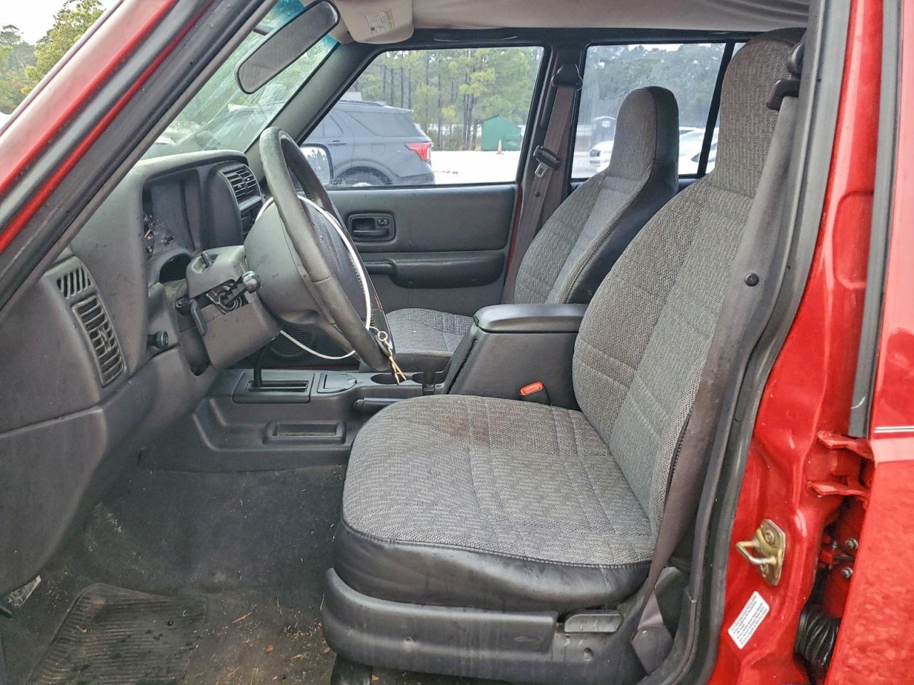 Jeep Cherokee Sport