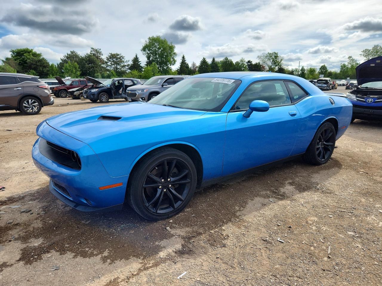 Salvage Dodge Challenger Image