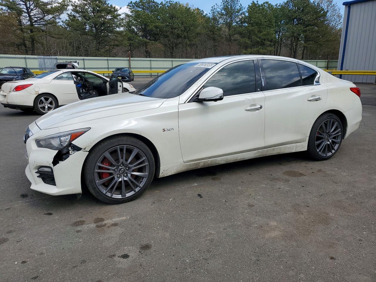 Salvage INFINITI Q50 Image