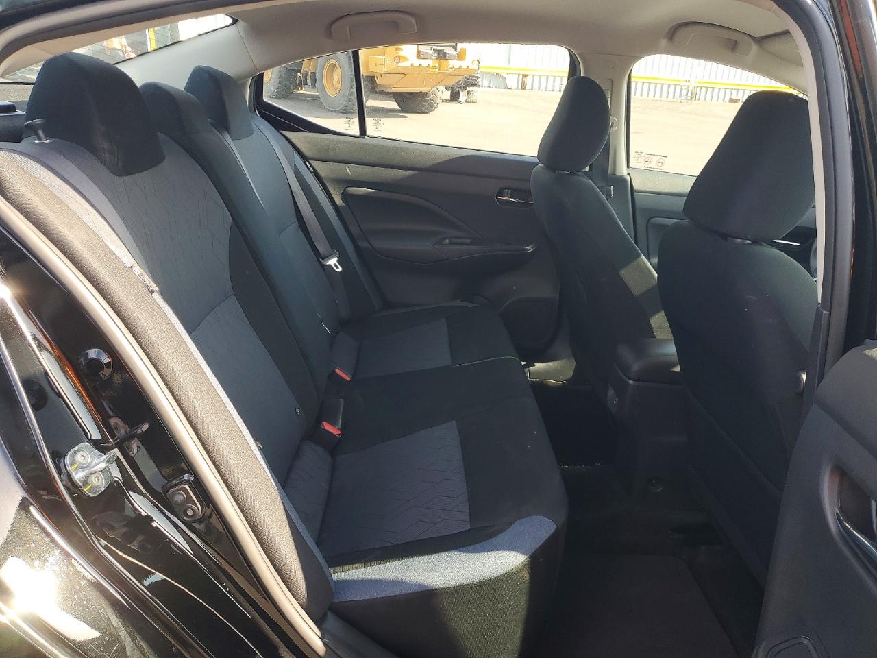 Nissan Versa Sv