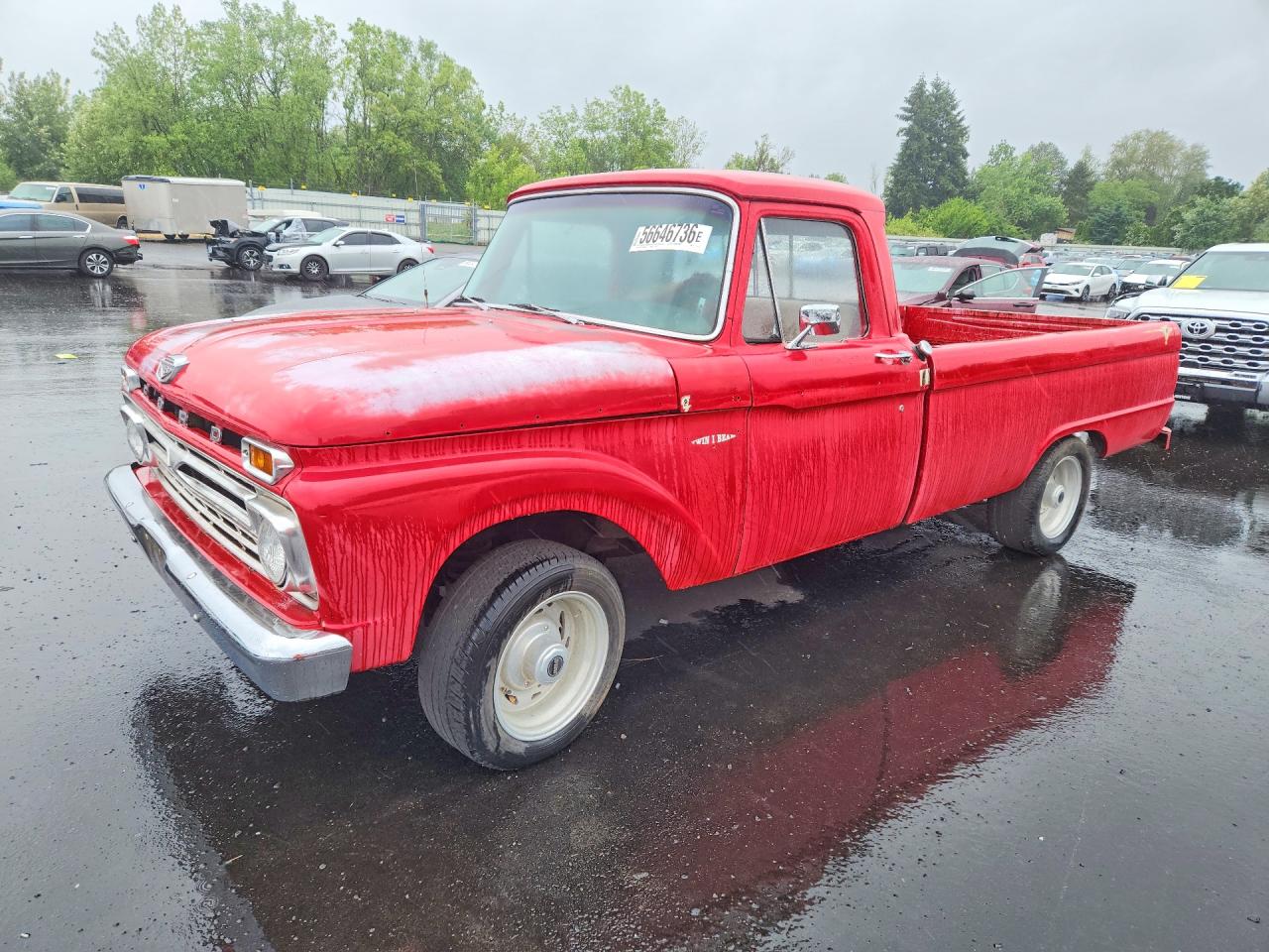 Salvage Ford F-250 Image