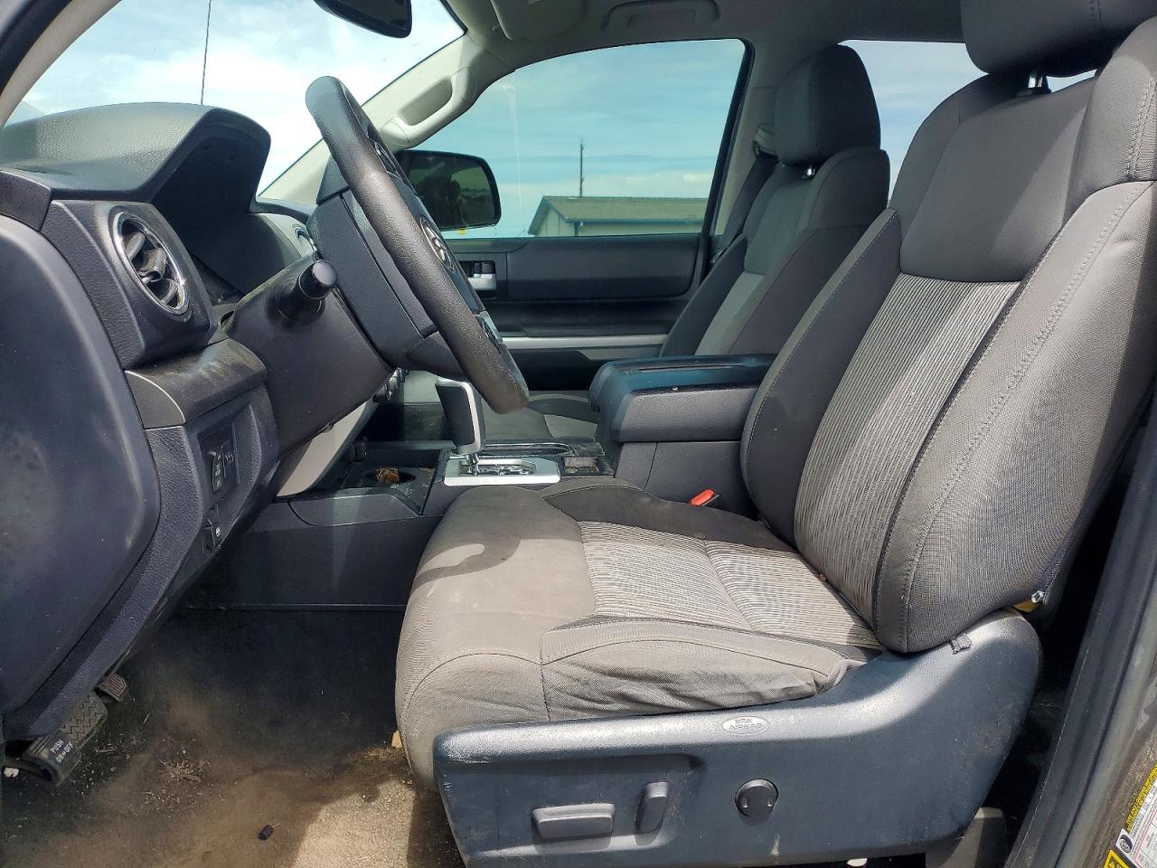 Toyota Tundra Sr5
