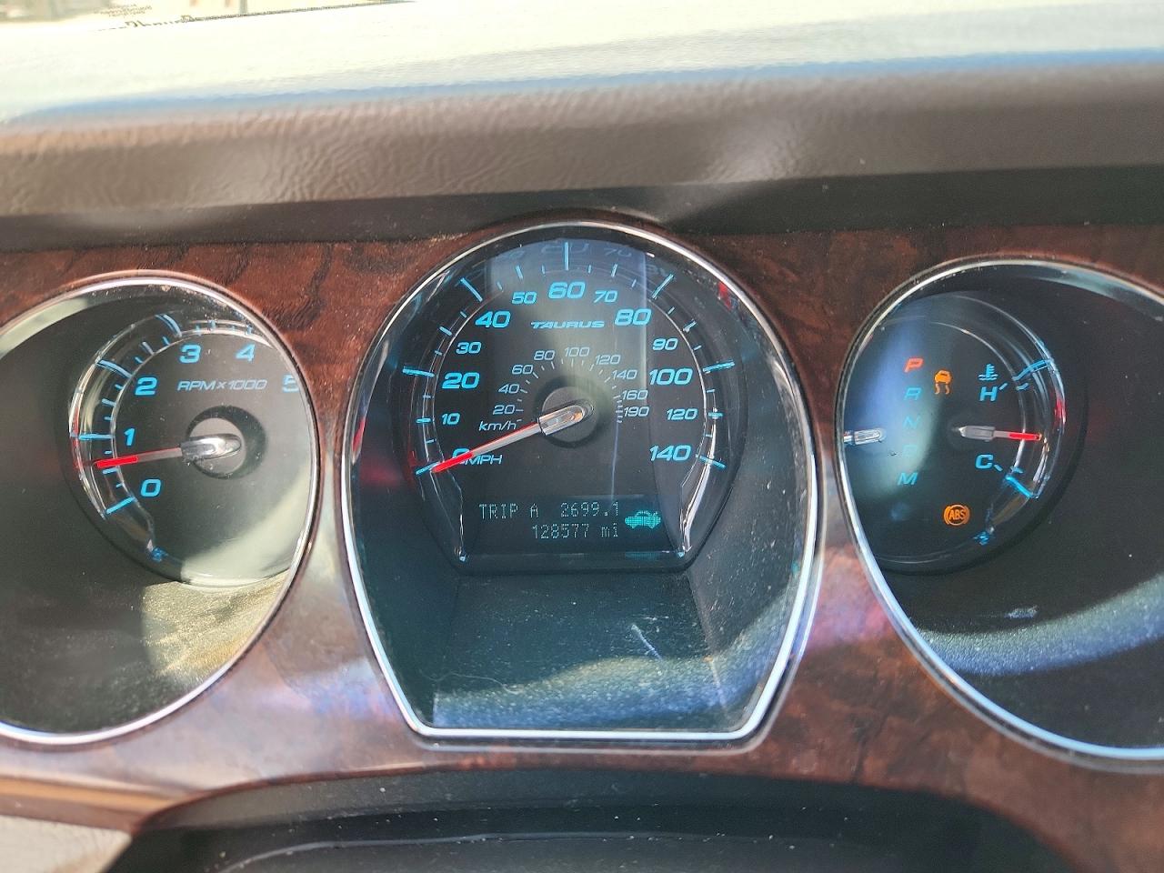 Ford Taurus Limited