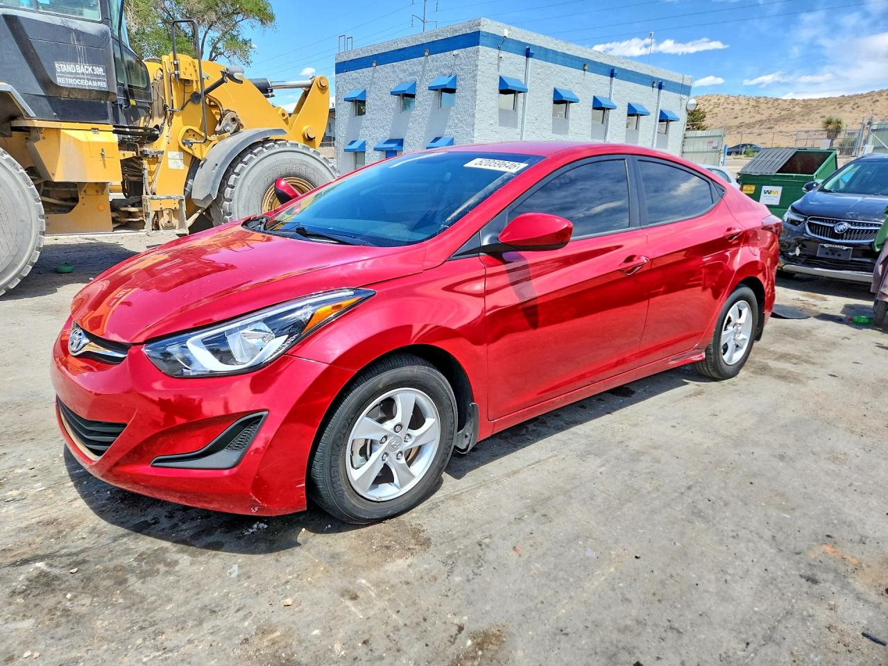 Salvage Hyundai ELANTRA Image