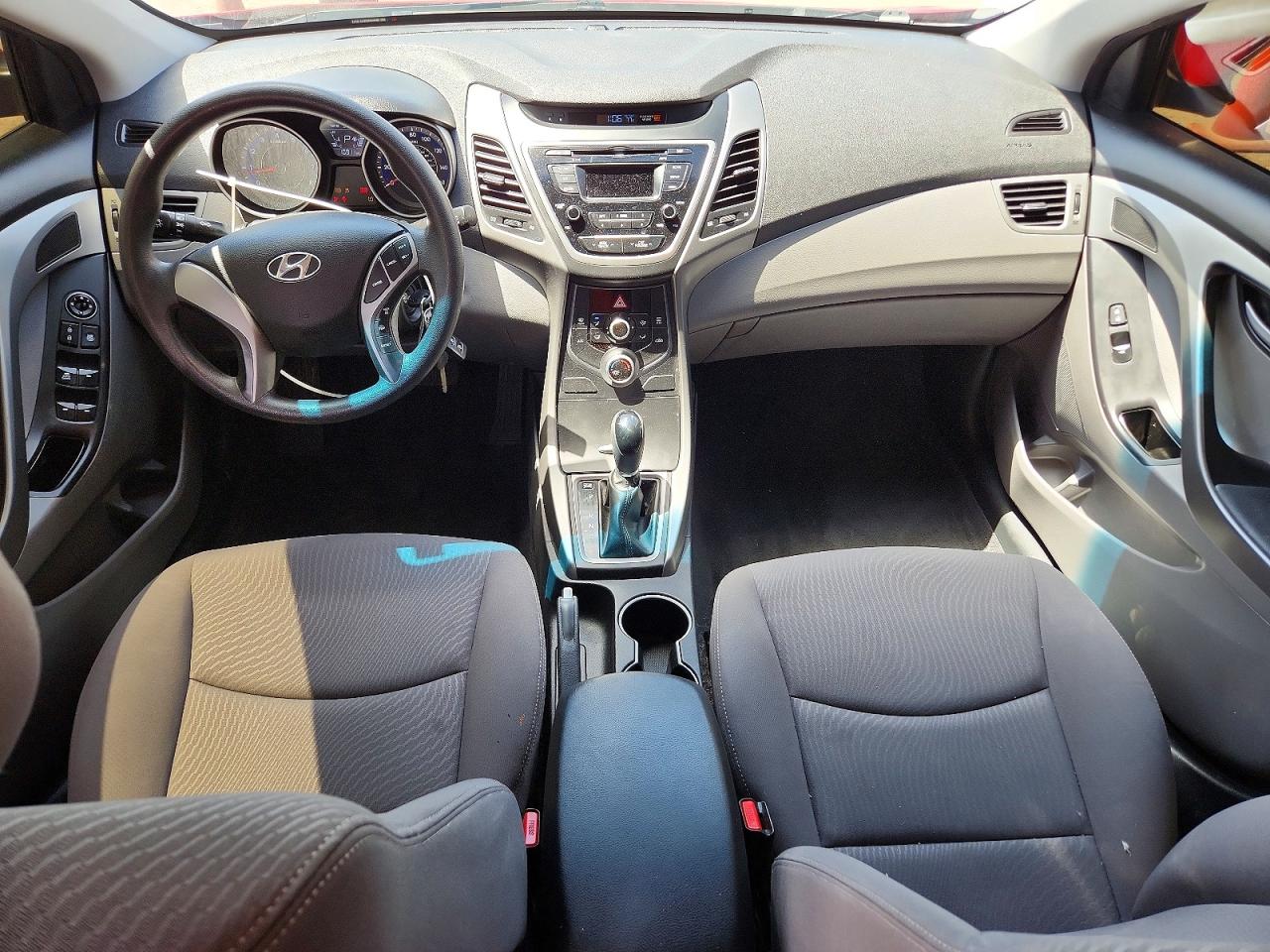 Hyundai ELANTRA Se