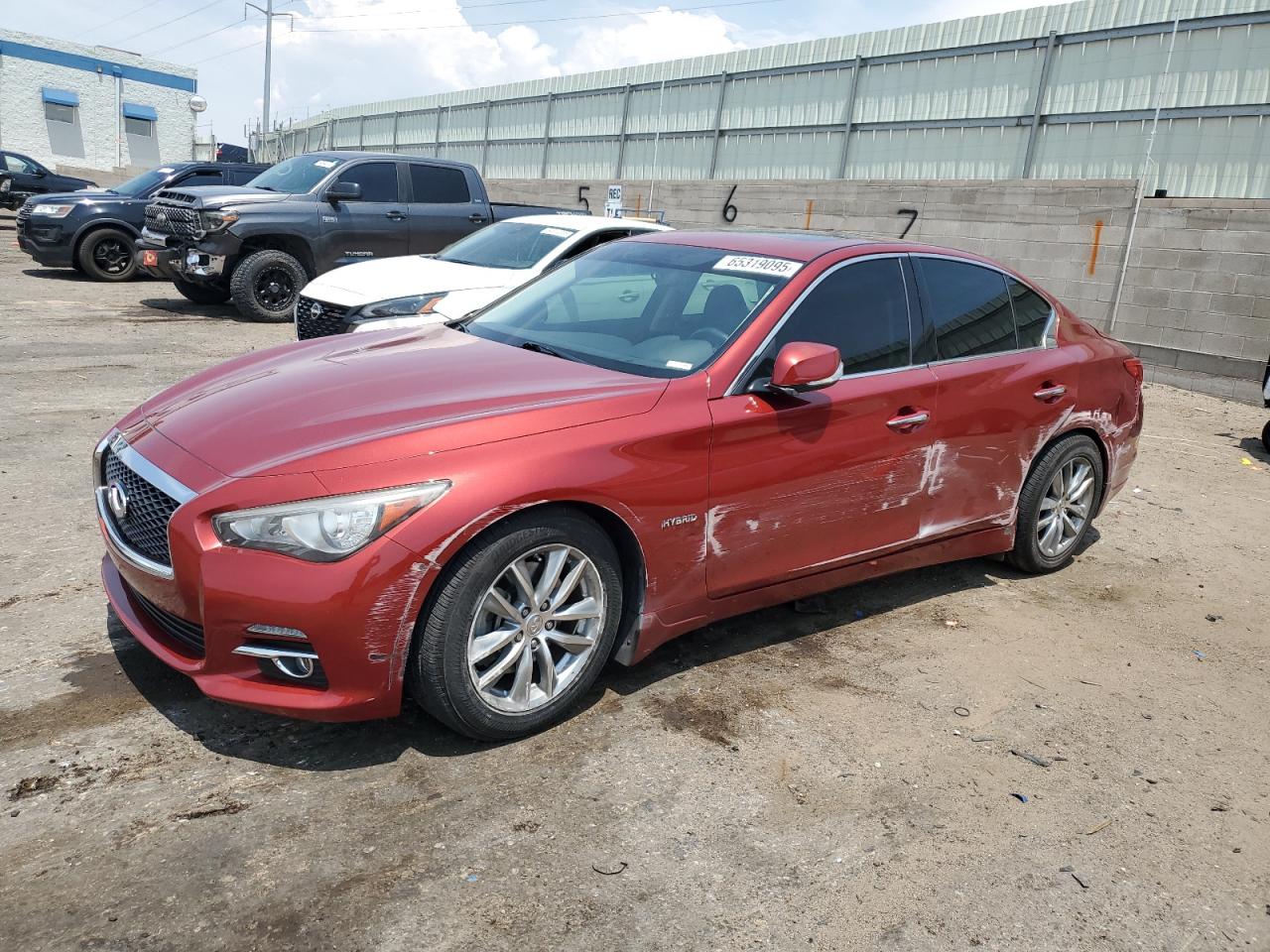 Salvage INFINITI Q50 Image