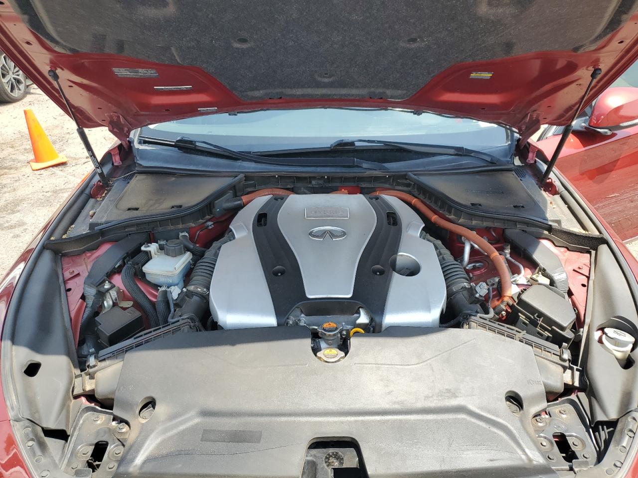 INFINITI Q50