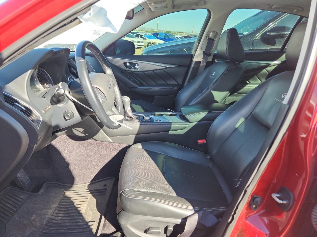 INFINITI Q50